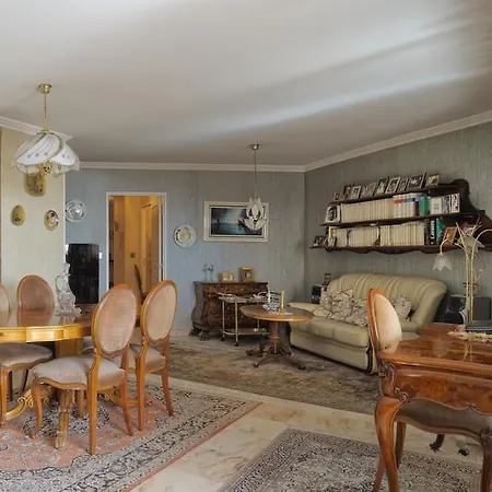 Apartment Paradiso Beausoleil